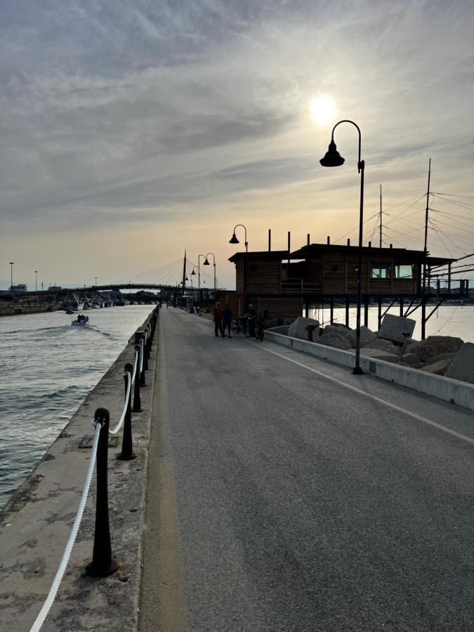 "Casa Incantevole" Fronte Mare Pescara - Appartamento Via Buozzi Екстериор снимка