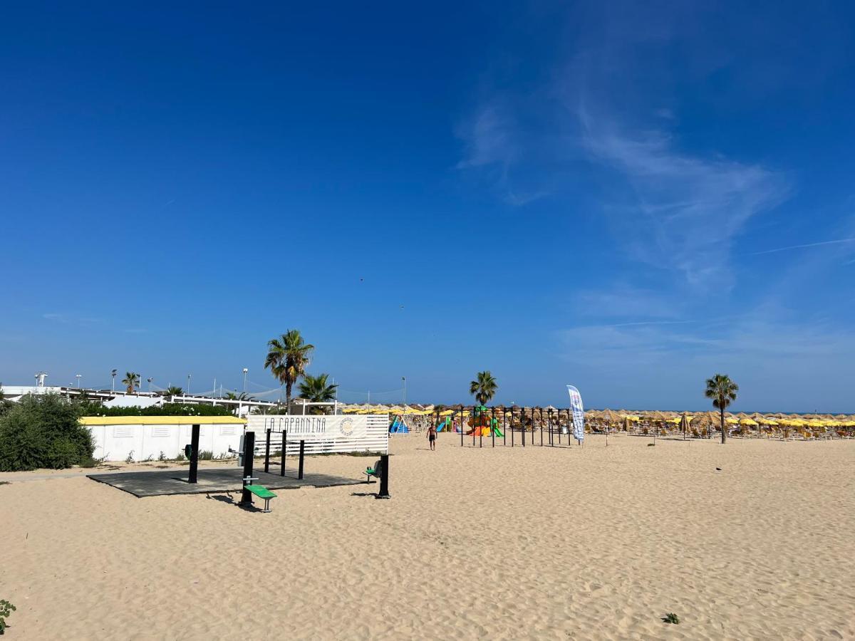 "Casa Incantevole" Fronte Mare Pescara - Appartamento Via Buozzi Екстериор снимка
